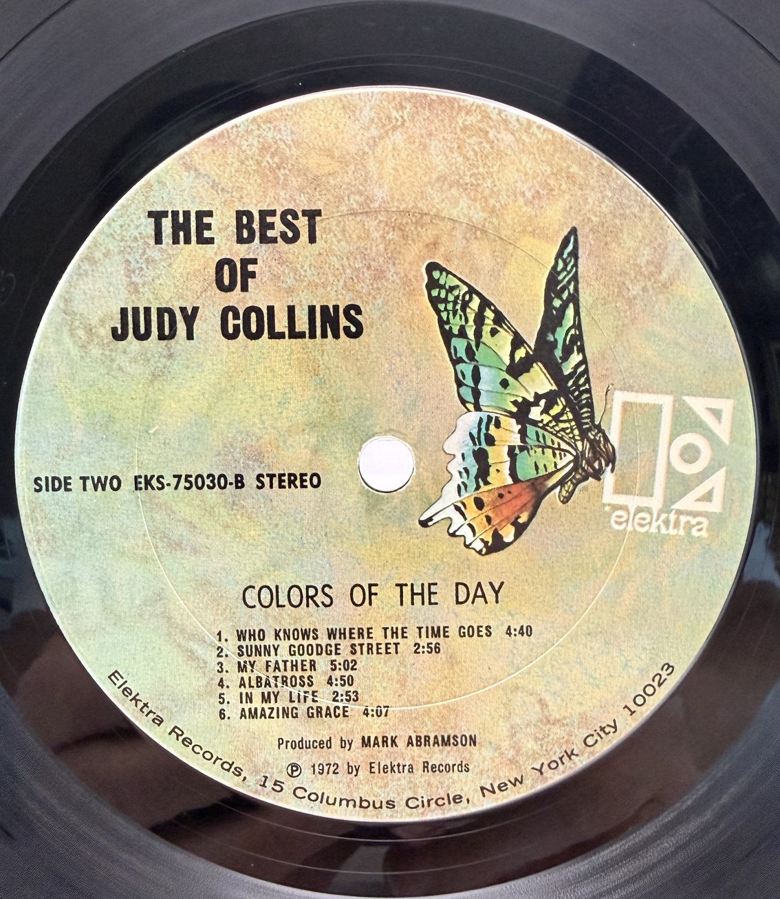Judy Collins Colors of the Day Elektra Side Two label