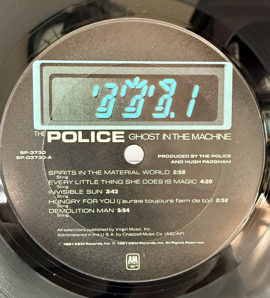 The Police Ghost in the Machine SP-3730 Side A label