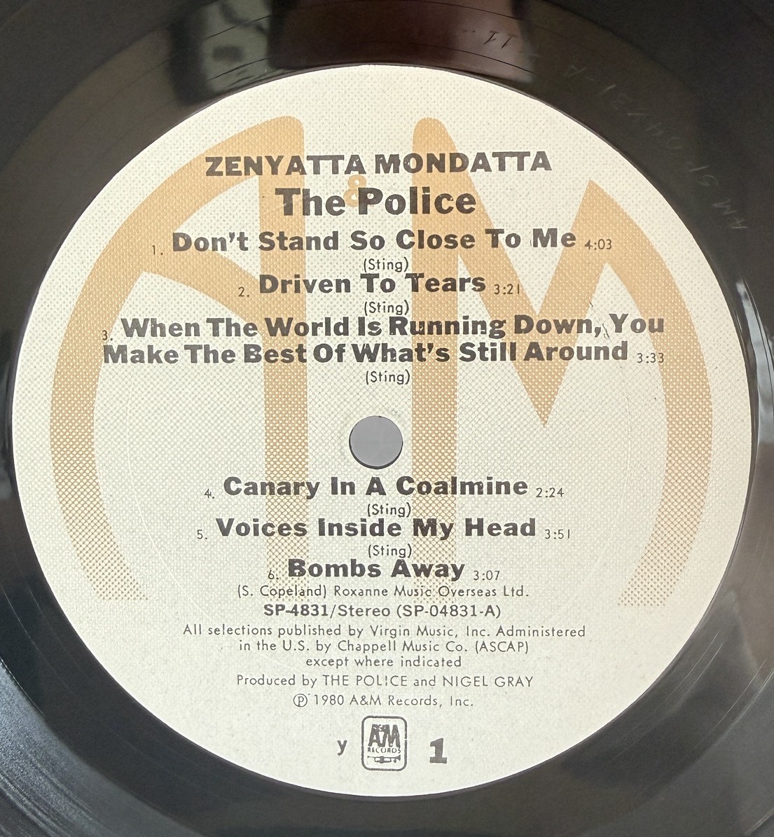 The Police Zenyatta Mondatta SP-4831 Side One label
