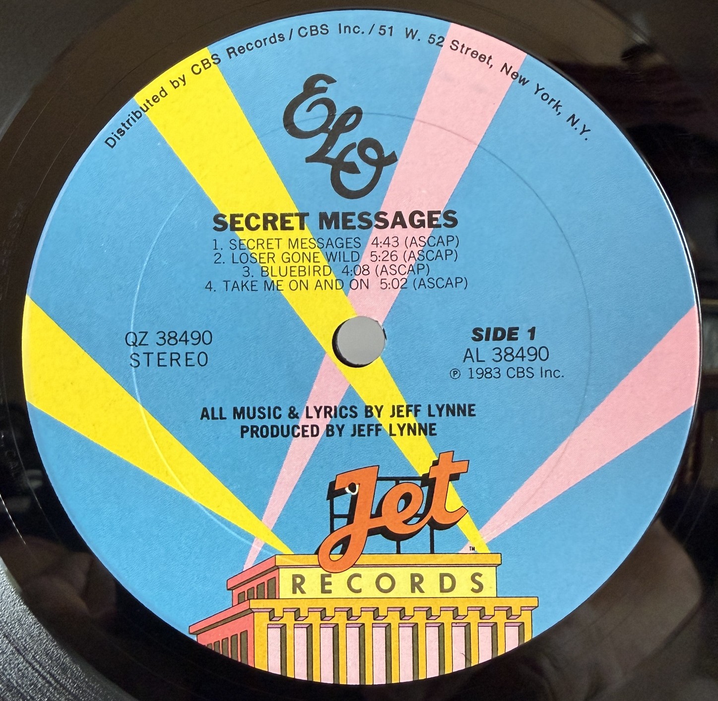 Electric Light Orchestra Secret Messages Jet Records QZ 38490 Side 1 label