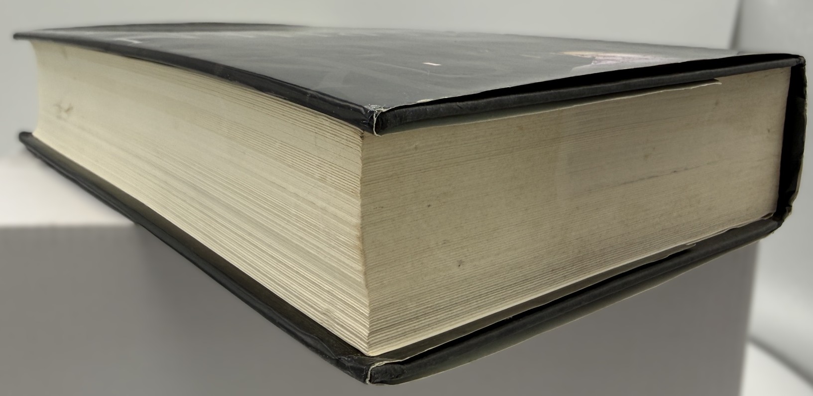 Page edges: Black House Stephen King Peter Straub hardcover page edges condition